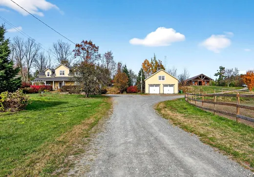 Fermette à vendre - 801 5e Rang O., Lochaber-Partie-Ouest, J0X 3B0