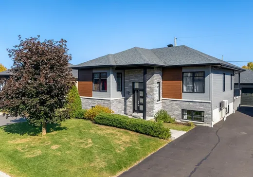 Maison à étages à vendre - 190 Rue de la Savoyane, Drummondville, J2C0M8