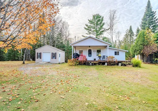Bungalow for sale - 1 12e Rang, Saint-Ludger, G0M1W0
