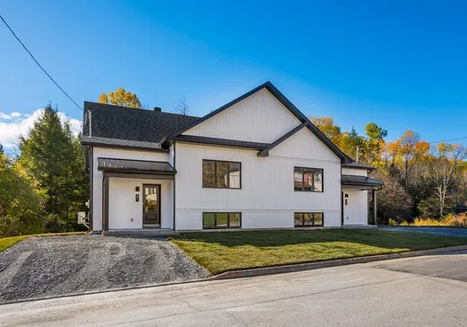 Bungalow for sale - 39 Rue Mount, Sherbrooke, J1M0E3