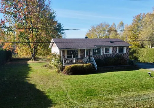 Bungalow à vendre - 1375 Rue Hélène, Drummondville, J2E1P8