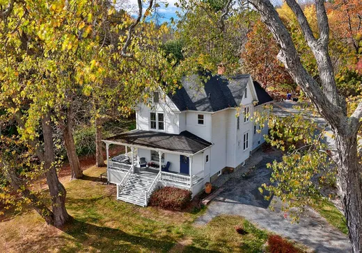 Maison à étages à vendre - 4325 Ch. Magog, Magog, J0B2C0