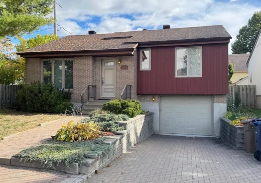 Maison à vendre - 4532 Rue Dansereau, Laval (Chomedey), H7T 2M4