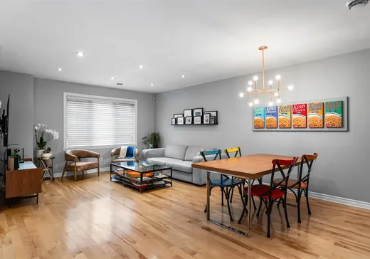 Maison à vendre - 4288 Av. Ernest-Hemingway, Montréal (Saint-Laurent), H4R 3N6