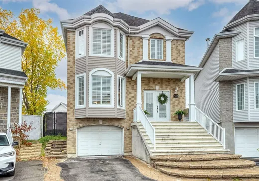 Two or more stories for sale - 349 Rue Malouin, Laval (Sainte-Dorothee), H7X3T7