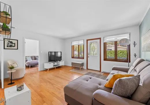 Maison à vendre - 15 Rue Ekers, Sainte-Agathe-des-Monts, J8C 1Y5