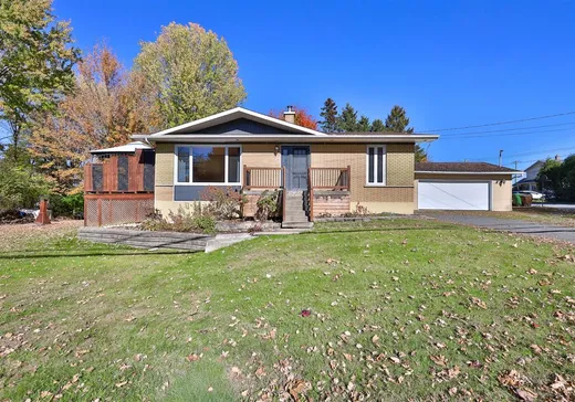 Bungalow à vendre - 51 Rue du Haut-de-la-Rivière, Pierreville, J0G1J0