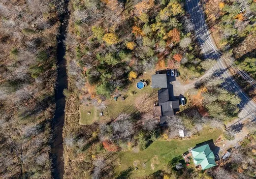 Maison à vendre - 1011 Ch. Abercrombie, Sainte-Sophie, J5J 2R5