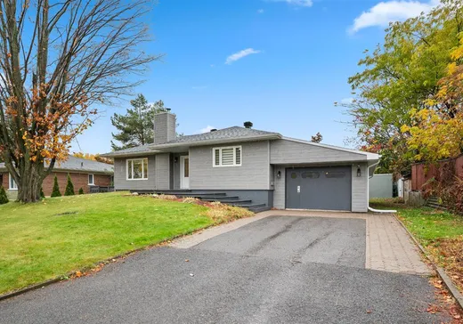 Bungalow for sale - 31 Rue Charles-Bernier, Quebec City, G1E5M1