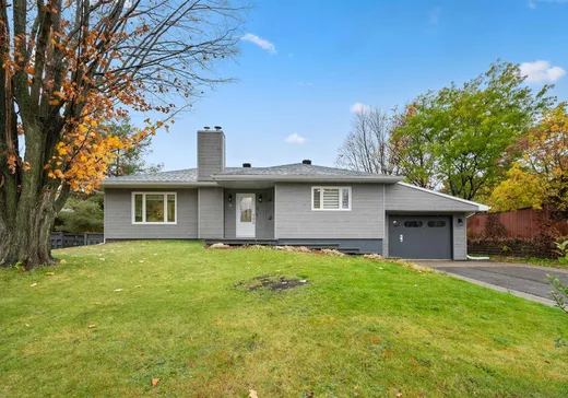Maison à vendre - 31 Rue Charles-Bernier, Ville de Québec, G1E 5M1