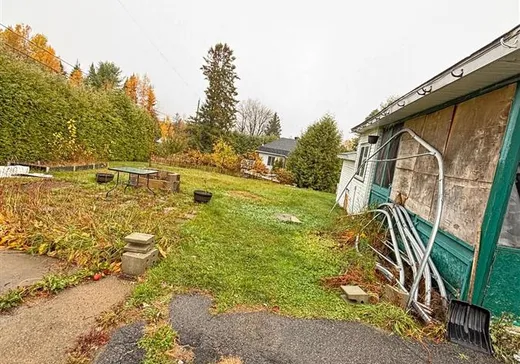 Maison à vendre - 140 Rue Pigeon, Saint-Calixte, J0K 1Z0