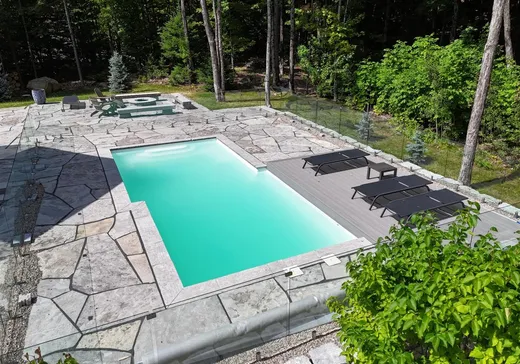 Maison à vendre - 443 Ch. de l'Héritage, Saint-Sauveur, J0R 1R4