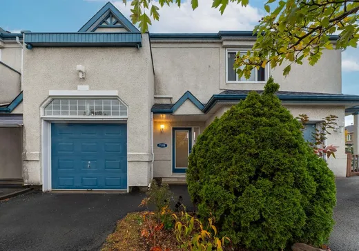 Maison à étages à vendre - 7104 Rue Galarneau, Laval (Sainte-Rose), H7L5K1