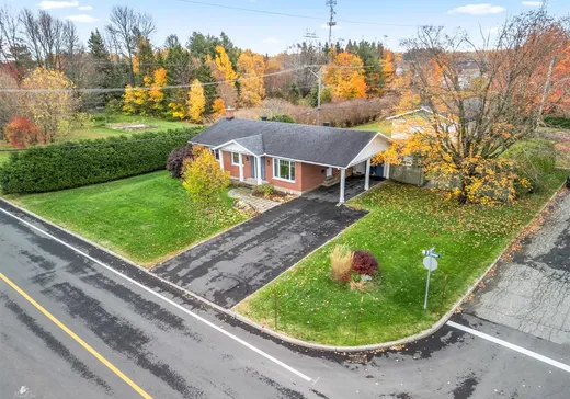 Maison à vendre - 1016 Rue des Champs, Lévis, G6Z 1T7
