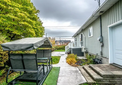 Maison à vendre - 120 Rue Toupin, Vanier, G1M 2V7