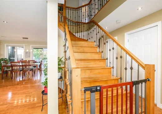 Maison à vendre - 13907 Rue Van Gogh, Saint-Emile, G3E 0C1