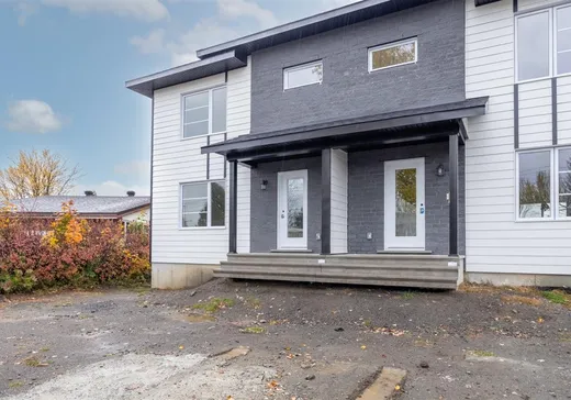 Maison à étages à vendre - 741 Rue du Père-Dollier, Ste-Foy, G1X2T1