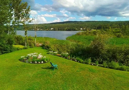 Maison à vendre - 12B Rue Larouche, St-Aimé Des Lacs, G0T 1S0