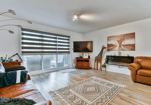 Condo for sale - 2100 Rue de la Salamandre, Sainte-Marthe-sur-le-Lac, J0N 1P0
