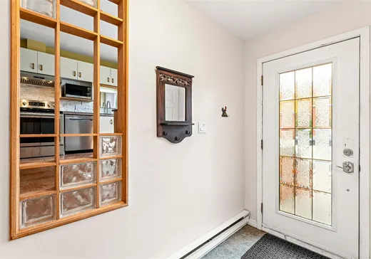Maison à vendre - 975 Boul. Jacques-Cartier N., Sherbrooke, J1J 4C8