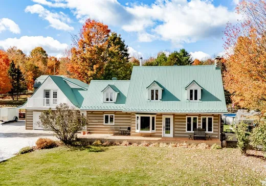 Maison à vendre - 2745 Rue du Cantonnier, Magog, J1X 6E5