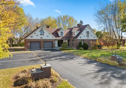 Maison à vendre - 173 Ch. Yamaska, St-Germain-De-Grantham, J0C 1K0