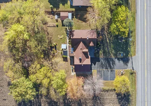 Maison à vendre - 173 Ch. Yamaska, St-Germain-De-Grantham, J0C 1K0