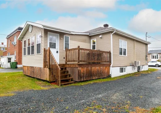Maison à vendre - 675 Rue des Ormeaux, Sherbrooke, J1G 2T6