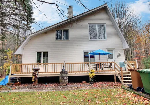 Two or more stories for sale - 342 Rue Simoneau, Acton Vale, J0H1A0