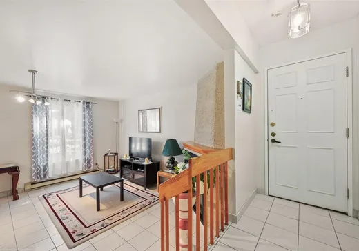 Condo for sale - 7841 Av. Salomon-Marion, App. 3, Montreal (East), H1E 4X7