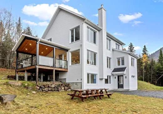 Maison à étages à vendre - 15A Rue du Ruisseau, Ste-Brigitte-De-Laval, G0A3K0