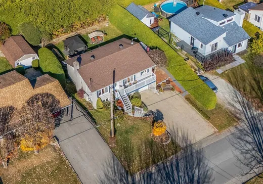 Maison à vendre - 861 Rue Beauchamp, Rock Forest, J1N 2P5