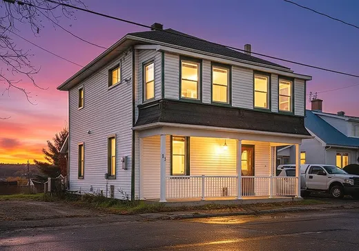 Maison à étages à vendre - 11 Rue John, Campbell's Bay, J0X1K0