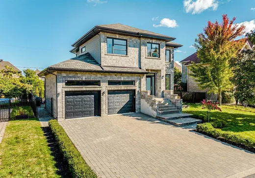 Maison à vendre - 85 Rue de la Terre-de-Feu, Candiac, J5R 0C7