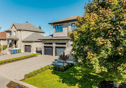 Maison à vendre - 85 Rue de la Terre-de-Feu, Candiac, J5R 0C7
