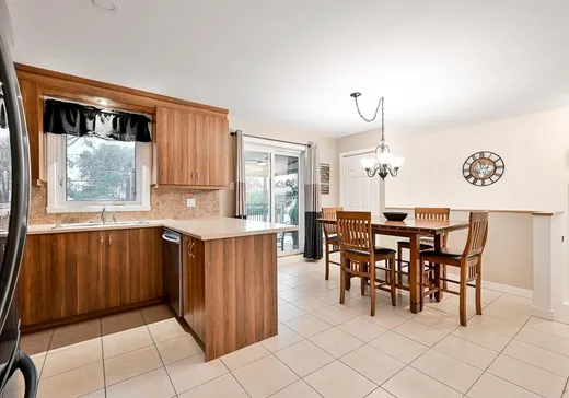 Bungalow à vendre - 894 Rue Allard, L'Assomption, J5W2S8