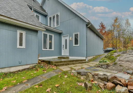 Maison à vendre - 250 59e Avenue, St-Hippolyte, J8A 1N9