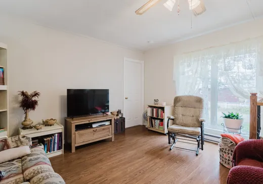 Maison à vendre - 1585 Rue Rolland, Les Cedres, J7T 1K6