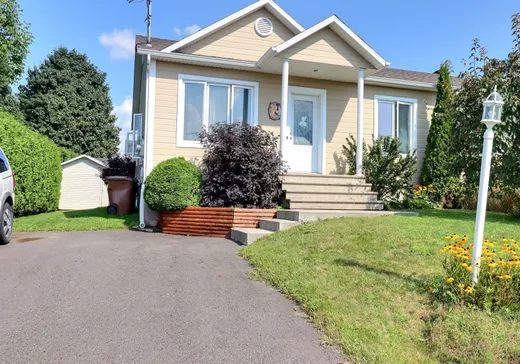 Maison à étages à vendre - 127 Rue de Mère-Marie-Pagé, Victoriaville, G6T1R5