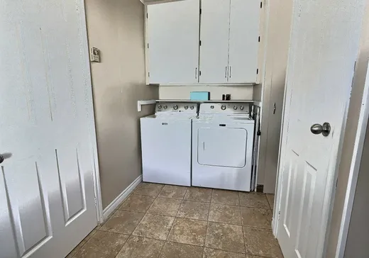 Maison à vendre - 21 Rue Blais, Amos, J9Z 1R8