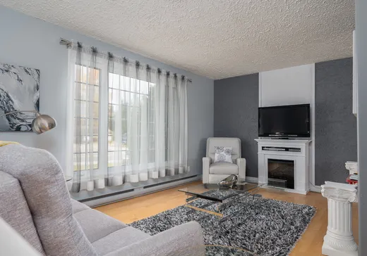 House for sale - 545 Boul. St-Francois, Mont-Laurier, J0W 1H0