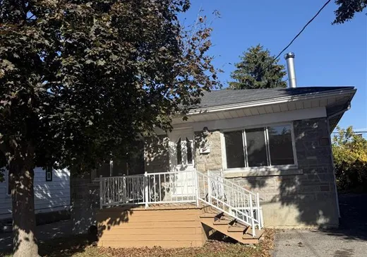Bungalow à vendre - 677 75e Avenue, Laval (Chomedey), H7V2Y4