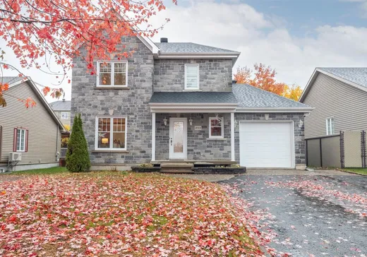 Maison à étages à vendre - 2044 Rue du Zénith, Saint-Emile, G3E2K6