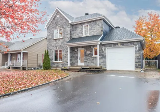 Maison à vendre - 2044 Rue du Zénith, Saint-Emile, G3E 2K6