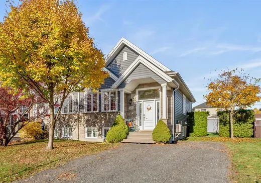 Bungalow à vendre - 28 Rue des Grenats, St-Henri-de-Levis, G0R3E0