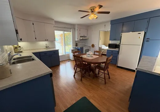 House for sale - 177 Rue St-Marc, Coaticook, J1A 2M4