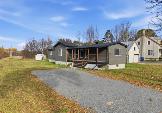 Maison à vendre - 221 Rg St-Antoine, Sainte-Sophie-de-Lévrard, G0X 3C0