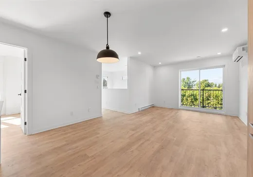 Condo à vendre - 813 Av. de Grande-Île, App. 3, Valleyfield, J6S 3N8