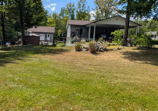 Two or more stories for sale - 830 Av. du Parc, Sherbrooke, J1N3N8