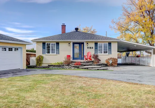 Maison à vendre - 1123 Ch. des Patriotes, St-Denis-Sur-Richelieu, J0H 1K0